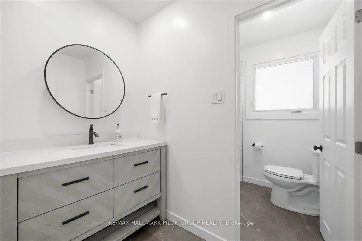 Photo 14 of 2116 Grafton Crescent, Ottawa, Beacon Hill North — HOMEH