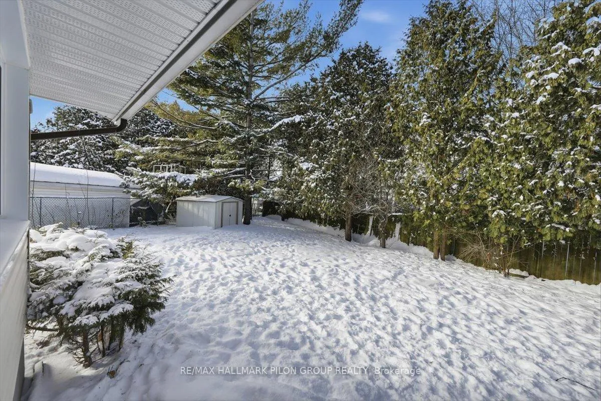 Photo 20 of 2116 Grafton Crescent, Ottawa, Beacon Hill North — HOMEH