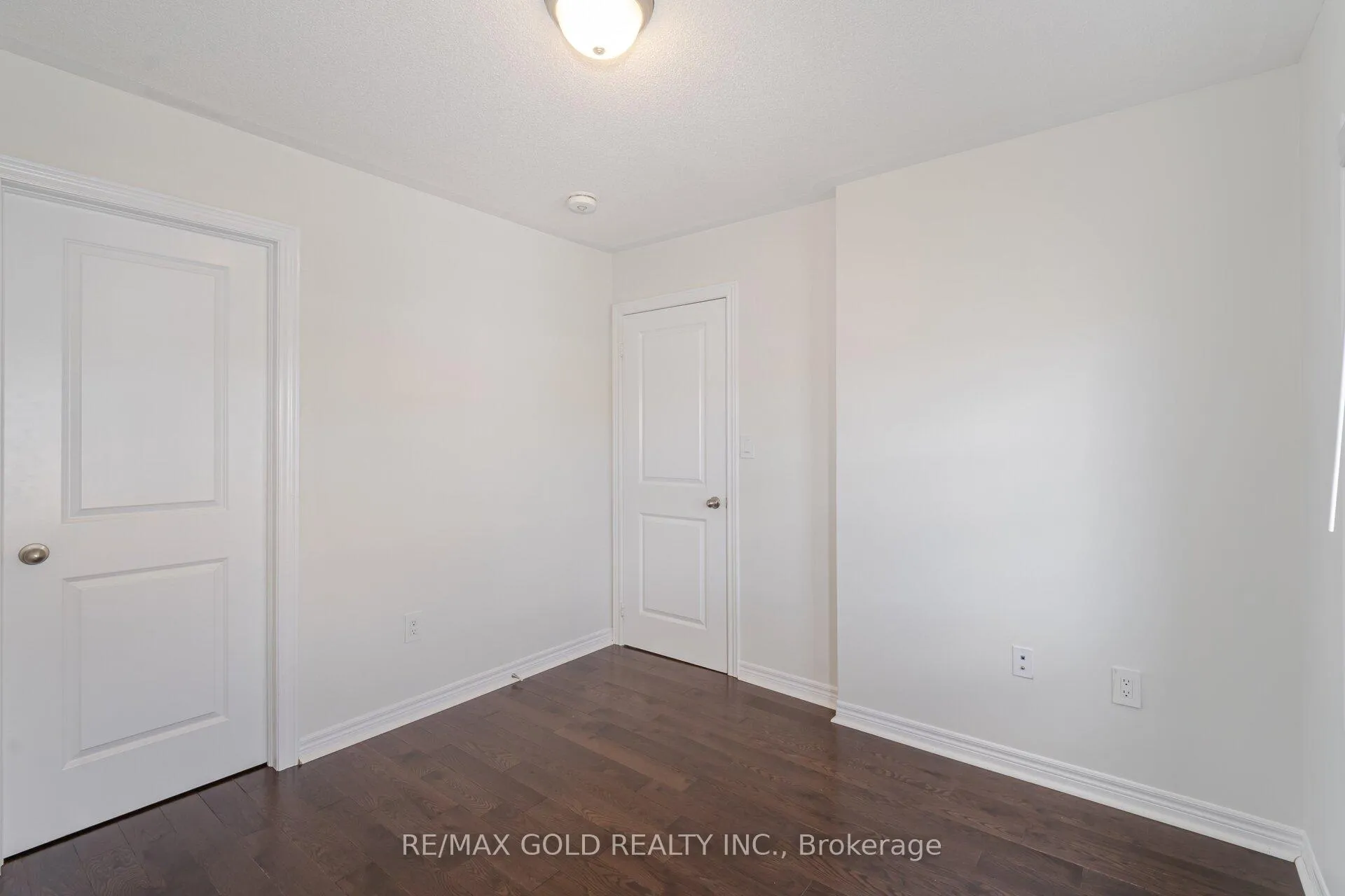 Photo 26 of 21 Pearman Crescent, Brampton, Northwest Brampton — HOMEH