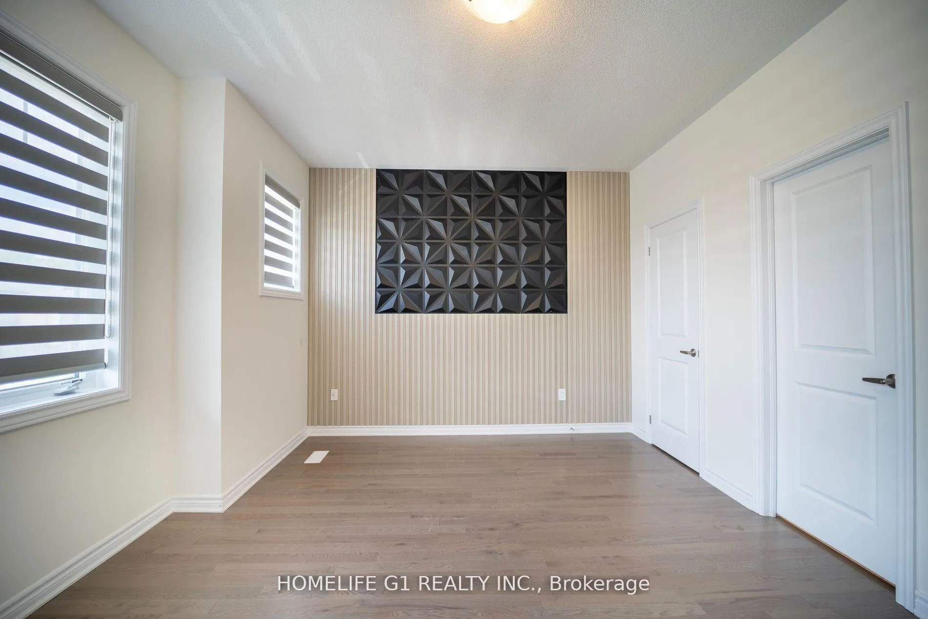 Photo 15 of 121 Petch Avenue, Caledon, Rural Caledon — HOMEH