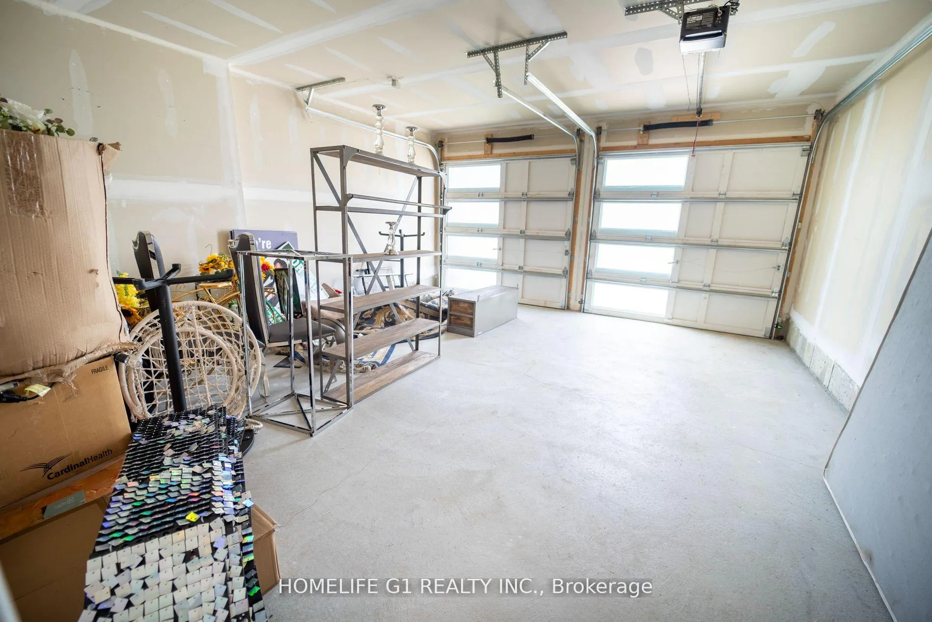 Photo 18 of 121 Petch Avenue, Caledon, Rural Caledon — HOMEH