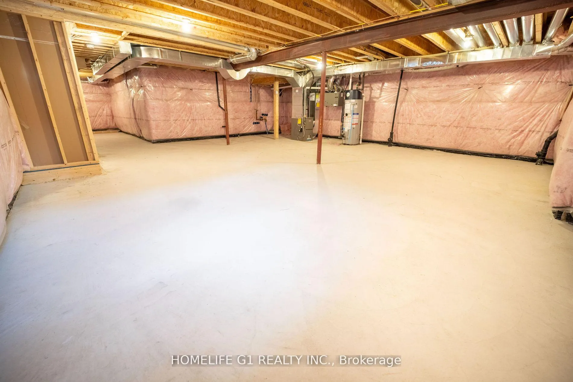 Photo 19 of 121 Petch Avenue, Caledon, Rural Caledon — HOMEH