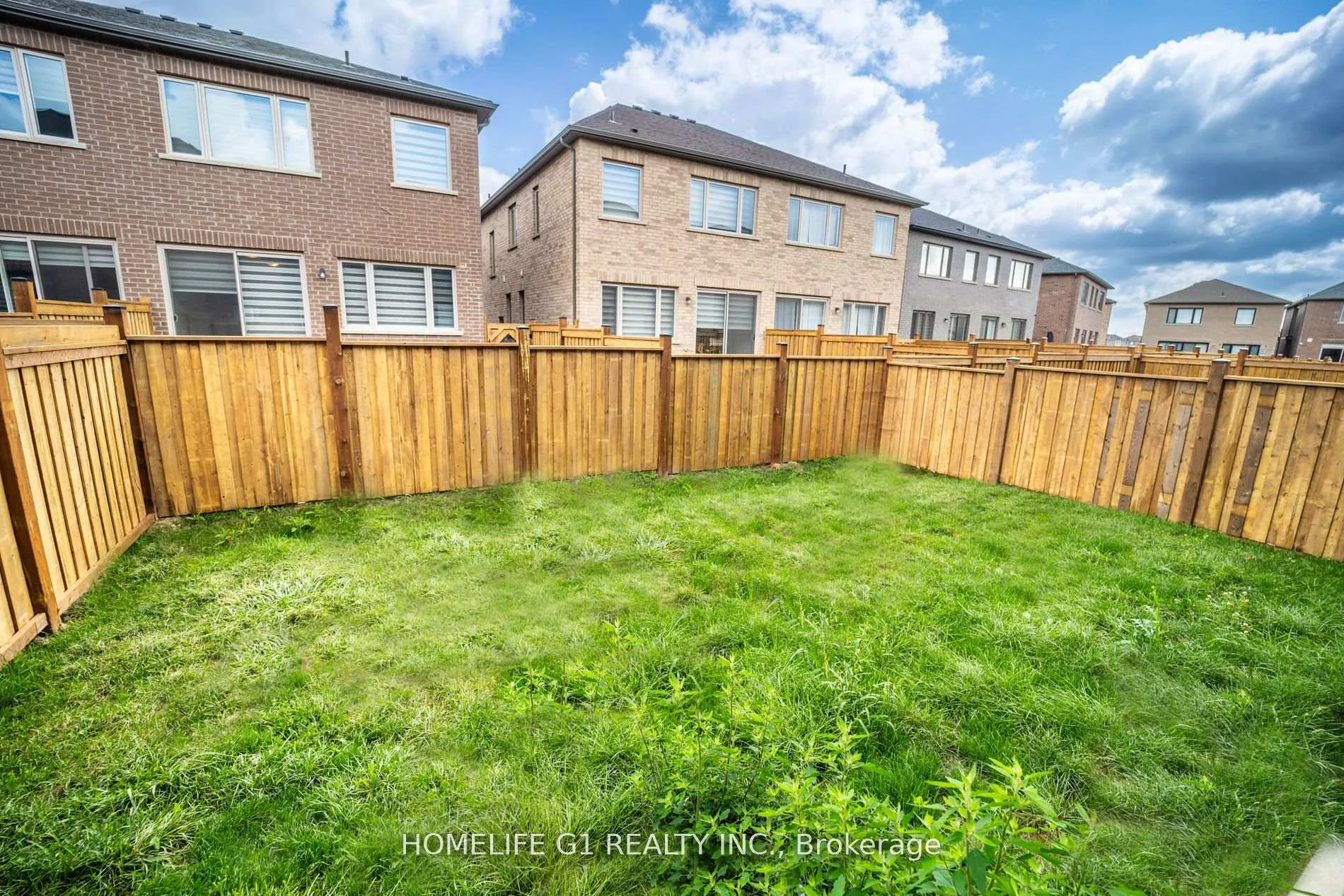 Photo 37 of 121 Petch Avenue, Caledon, Rural Caledon — HOMEH