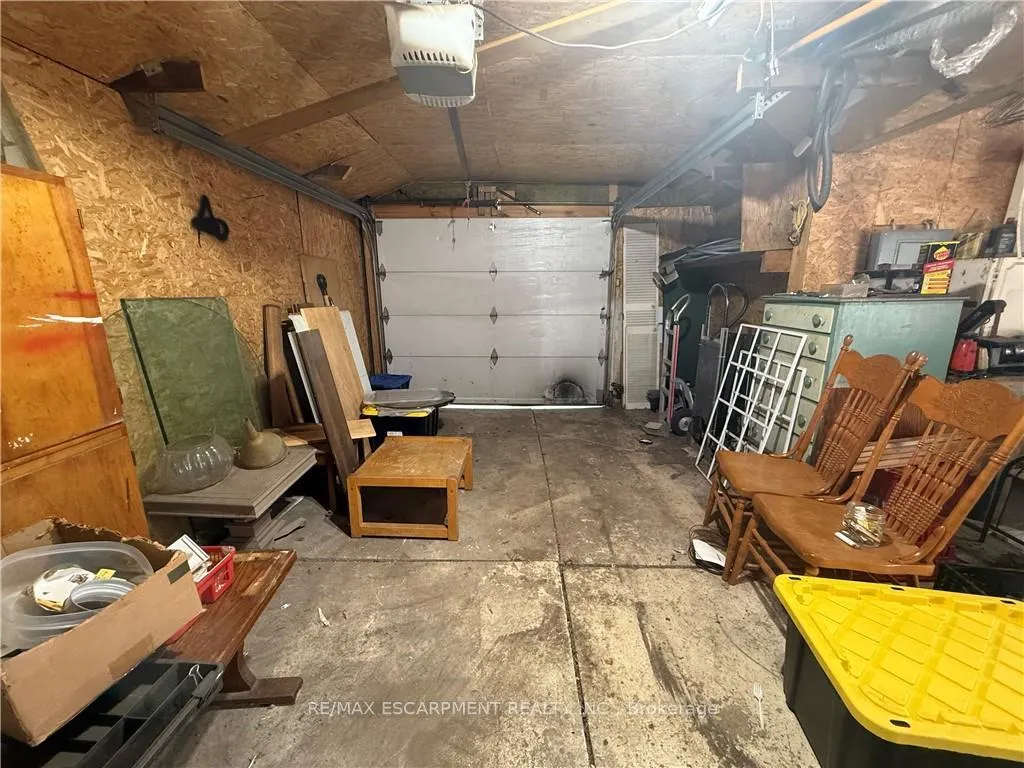 Photo 25 of 325 Weir Street N, Hamilton, Homeside — HOMEH