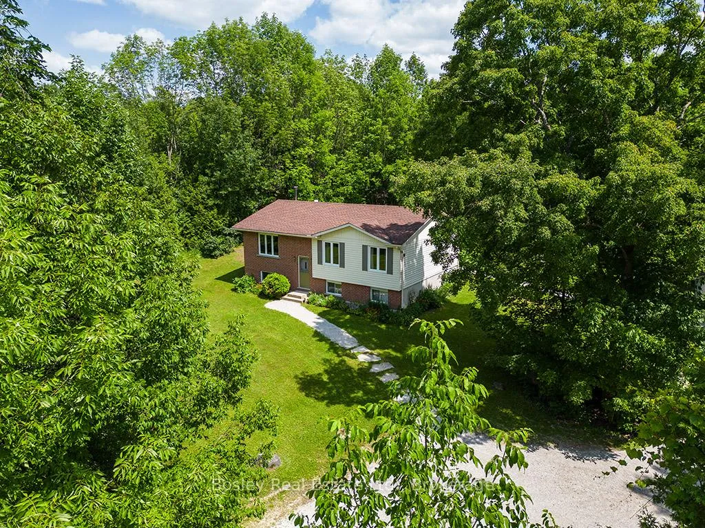 Photo 6 of 740202 Sideroad 10 Side Road, Chatsworth — HOMEH