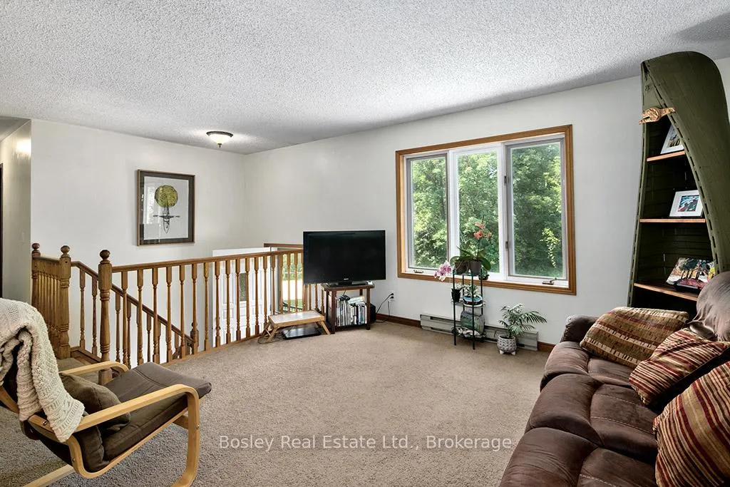Photo 11 of 740202 Sideroad 10 Side Road, Chatsworth — HOMEH