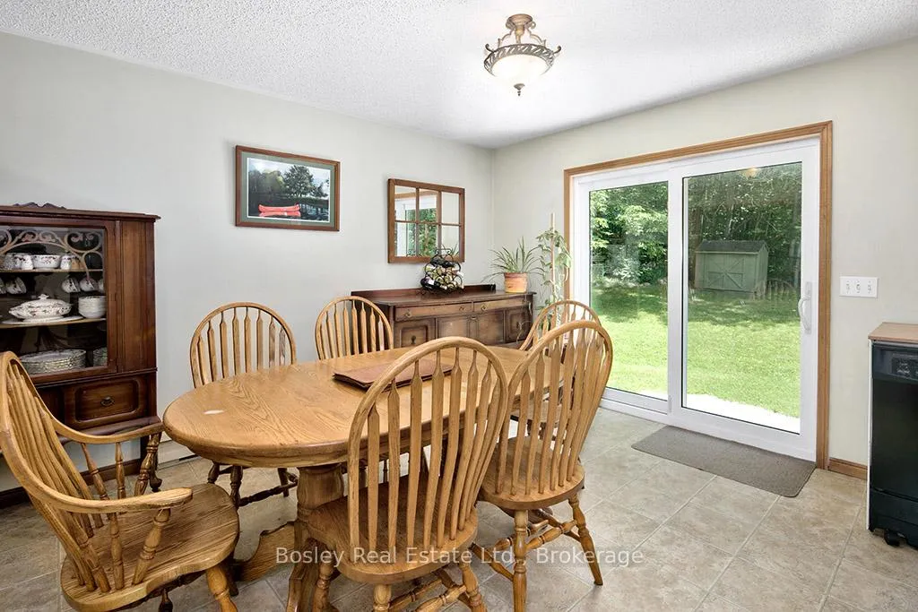 Photo 16 of 740202 Sideroad 10 Side Road, Chatsworth — HOMEH