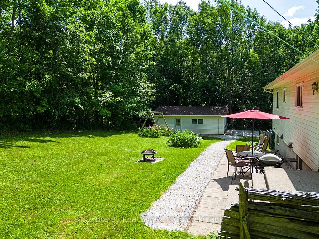Photo 19 of 740202 Sideroad 10 Side Road, Chatsworth — HOMEH