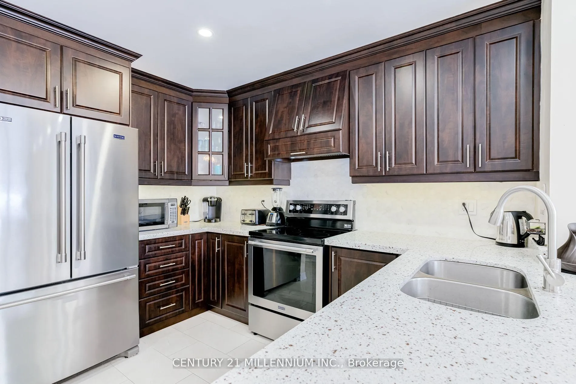 Photo 6 of 78 Trewartha Crescent, Brampton, Heart Lake West — HOMEH