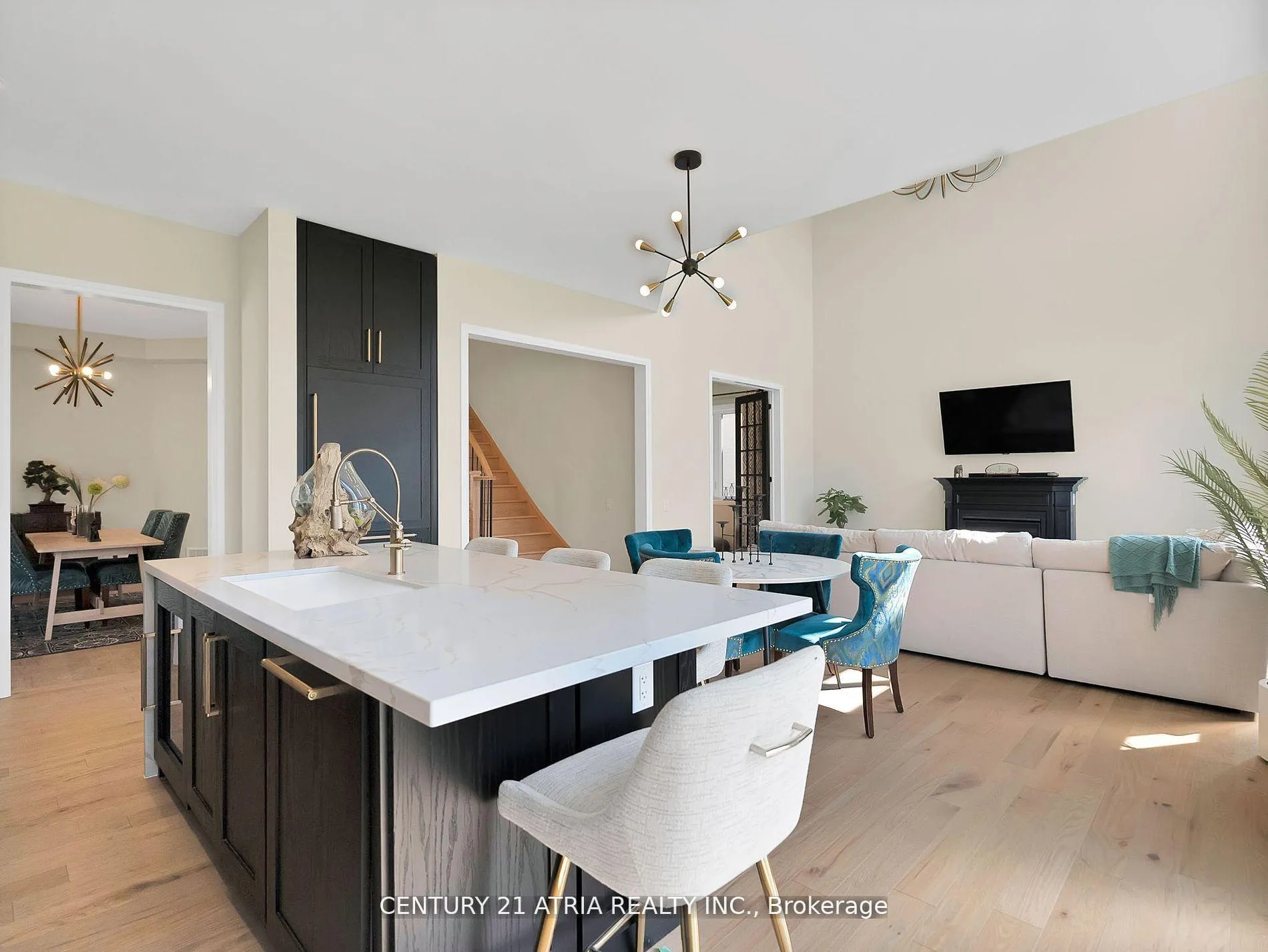Photo 9 of 1193 Wickham Road, Innisfil, Alcona — HOMEH