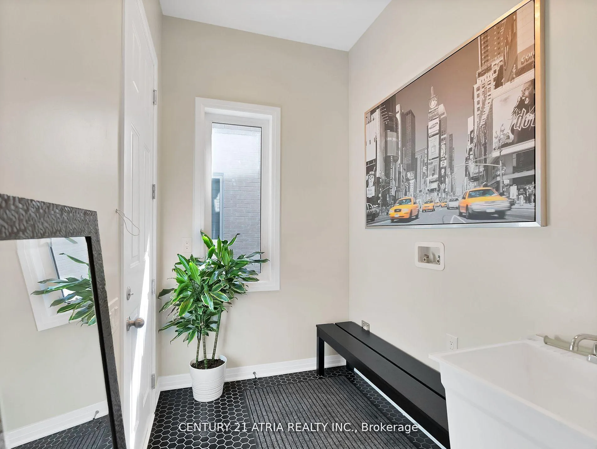 Photo 35 of 1193 Wickham Road, Innisfil, Alcona — HOMEH
