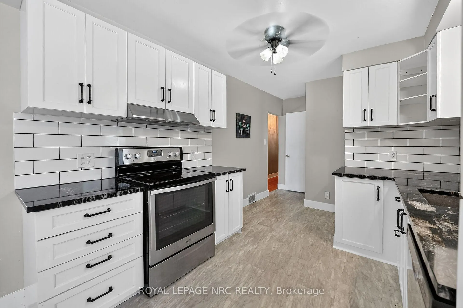 Photo 7 of 3 Cayuga Avenue, St. Catharines, Haig — HOMEH