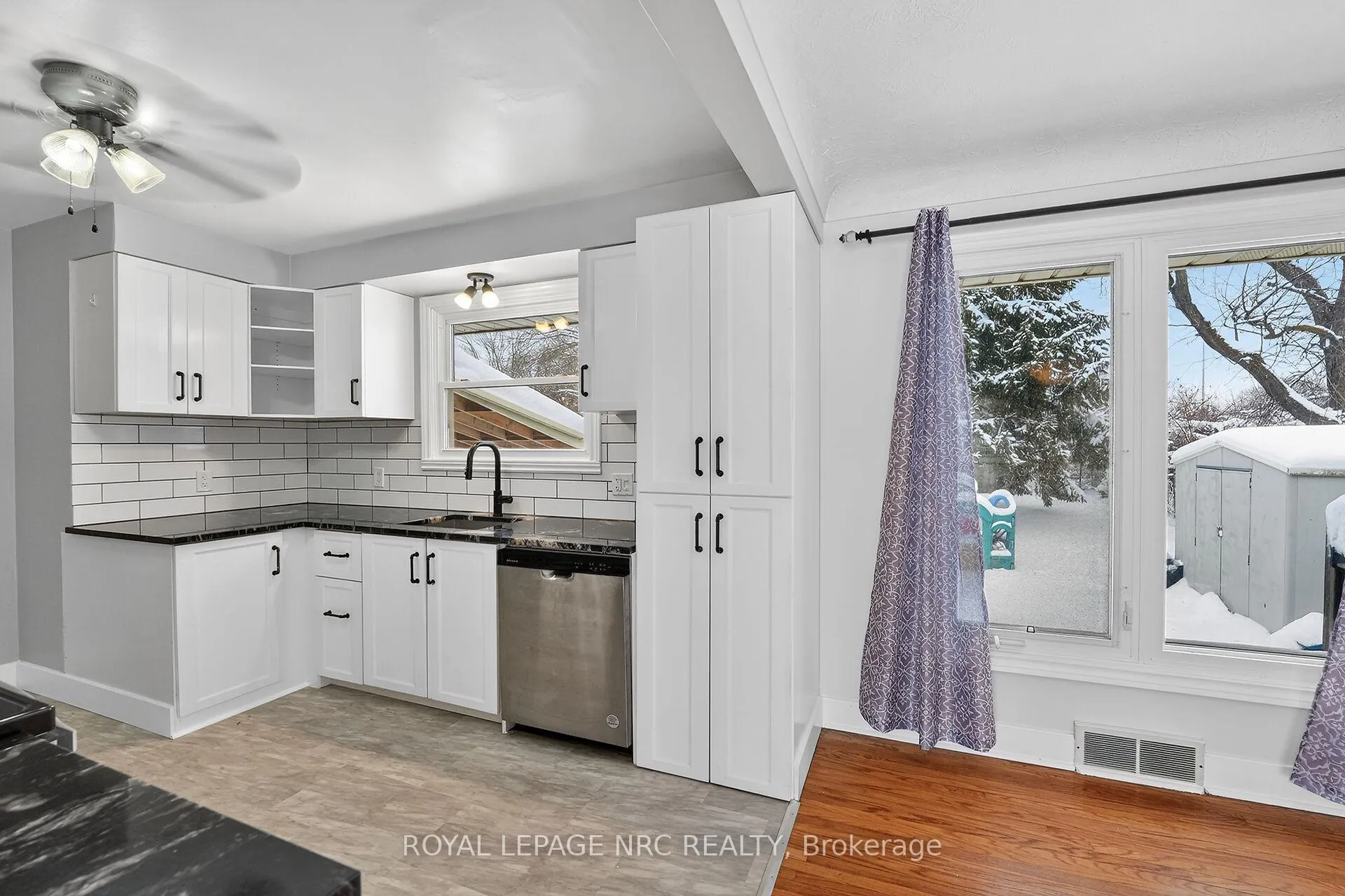 Photo 8 of 3 Cayuga Avenue, St. Catharines, Haig — HOMEH