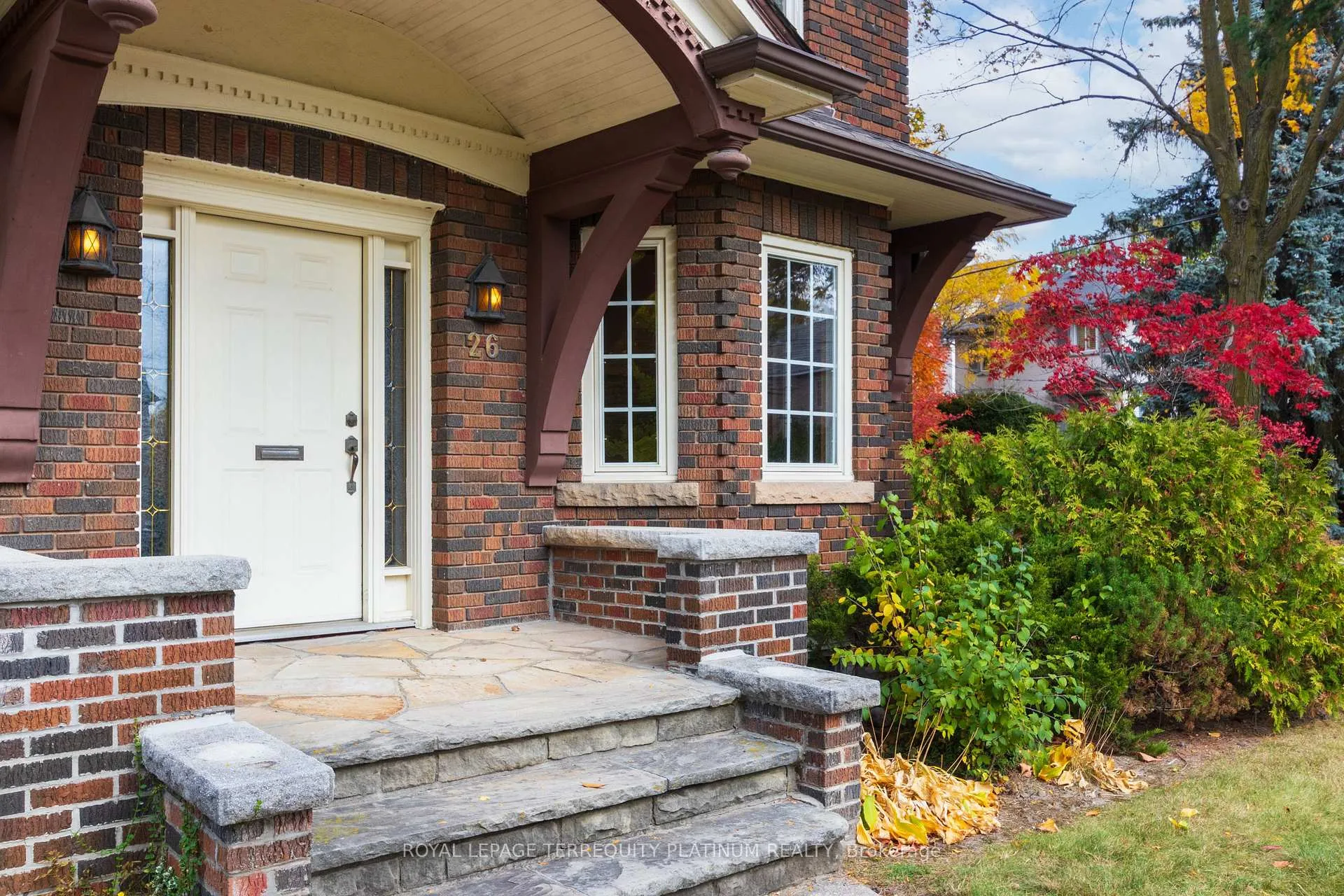 Photo 3 of 26 St Leonards Avenue, Toronto, Lawrence Park South — HOMEH
