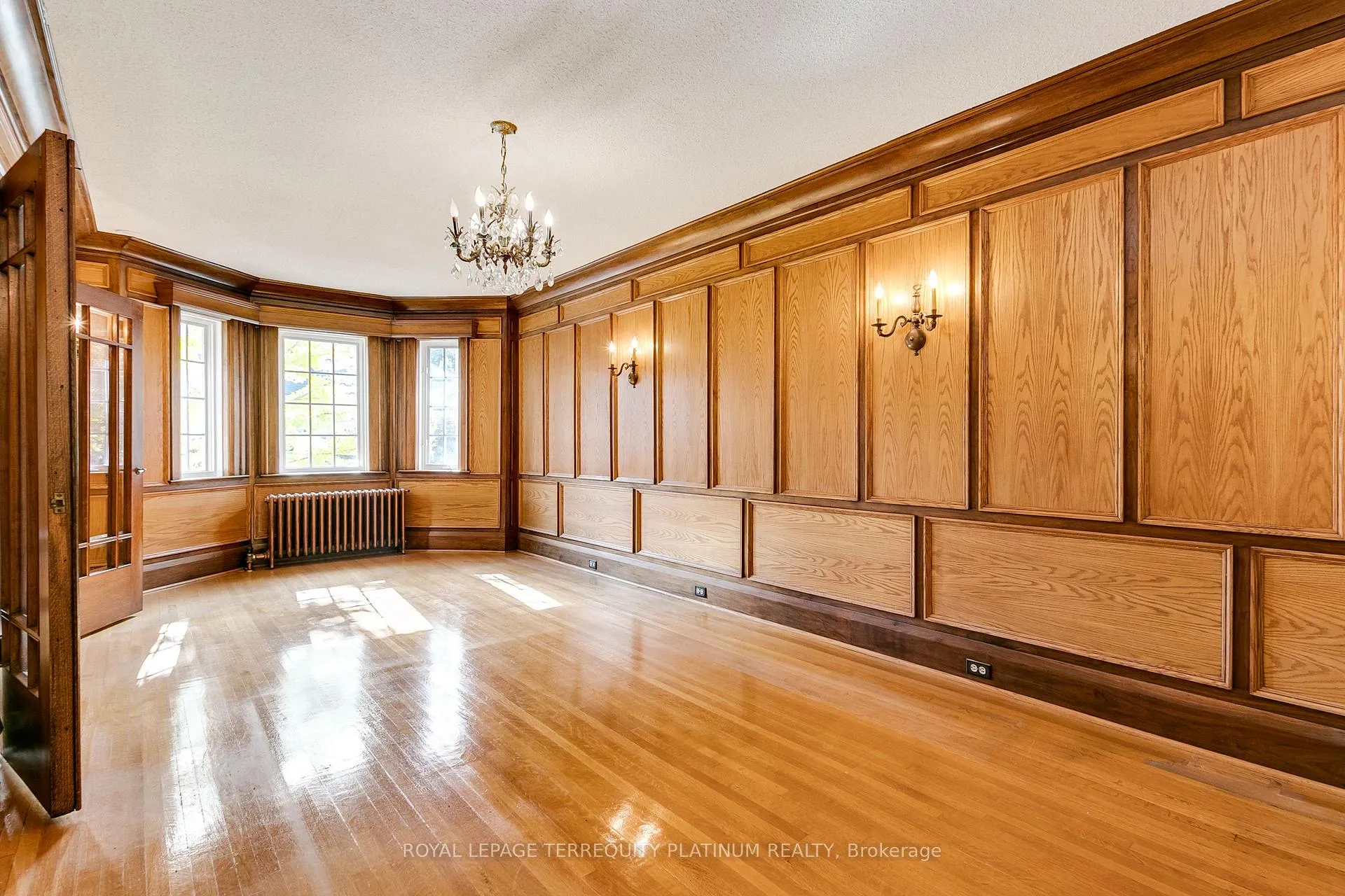 Photo 10 of 26 St Leonards Avenue, Toronto, Lawrence Park South — HOMEH