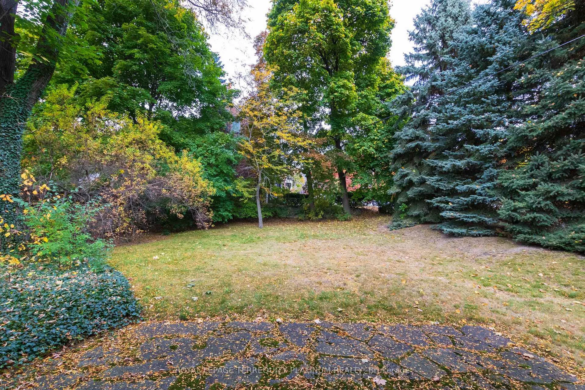 Photo 30 of 26 St Leonards Avenue, Toronto, Lawrence Park South — HOMEH