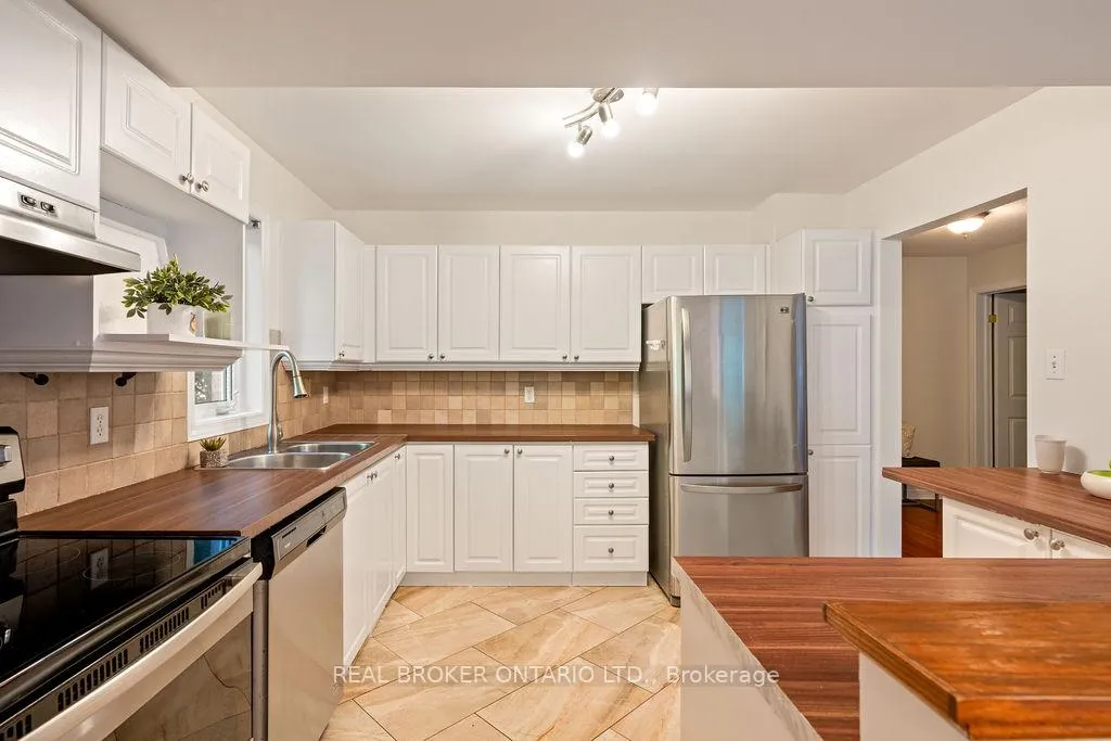 Photo 15 of 2 Sherring Crescent, Ottawa, Kanata - Kanata Lakes/Heritage Hills — HOMEH