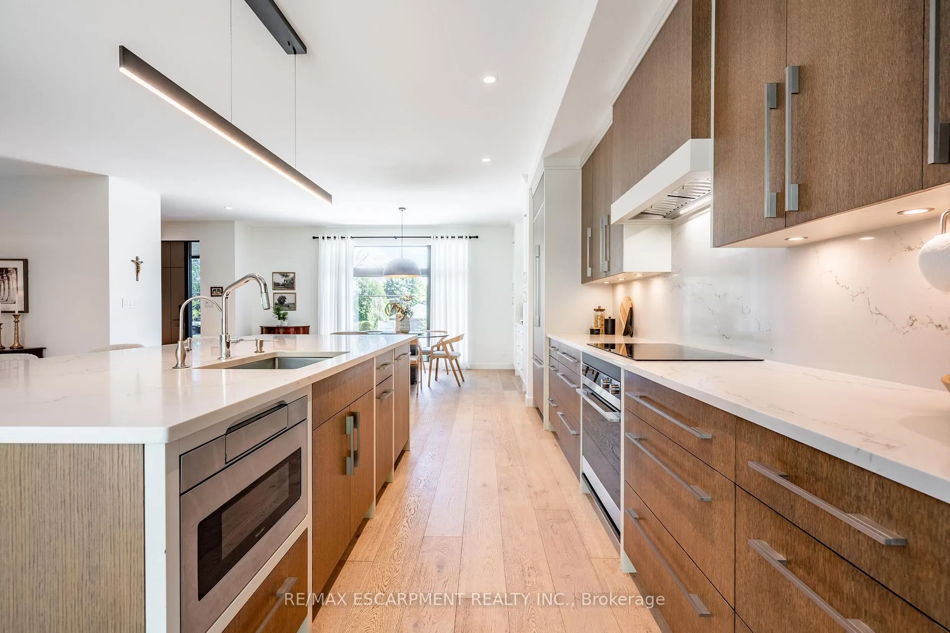 Photo 12 of 114 Overdale Avenue, Hamilton, Waterdown — HOMEH