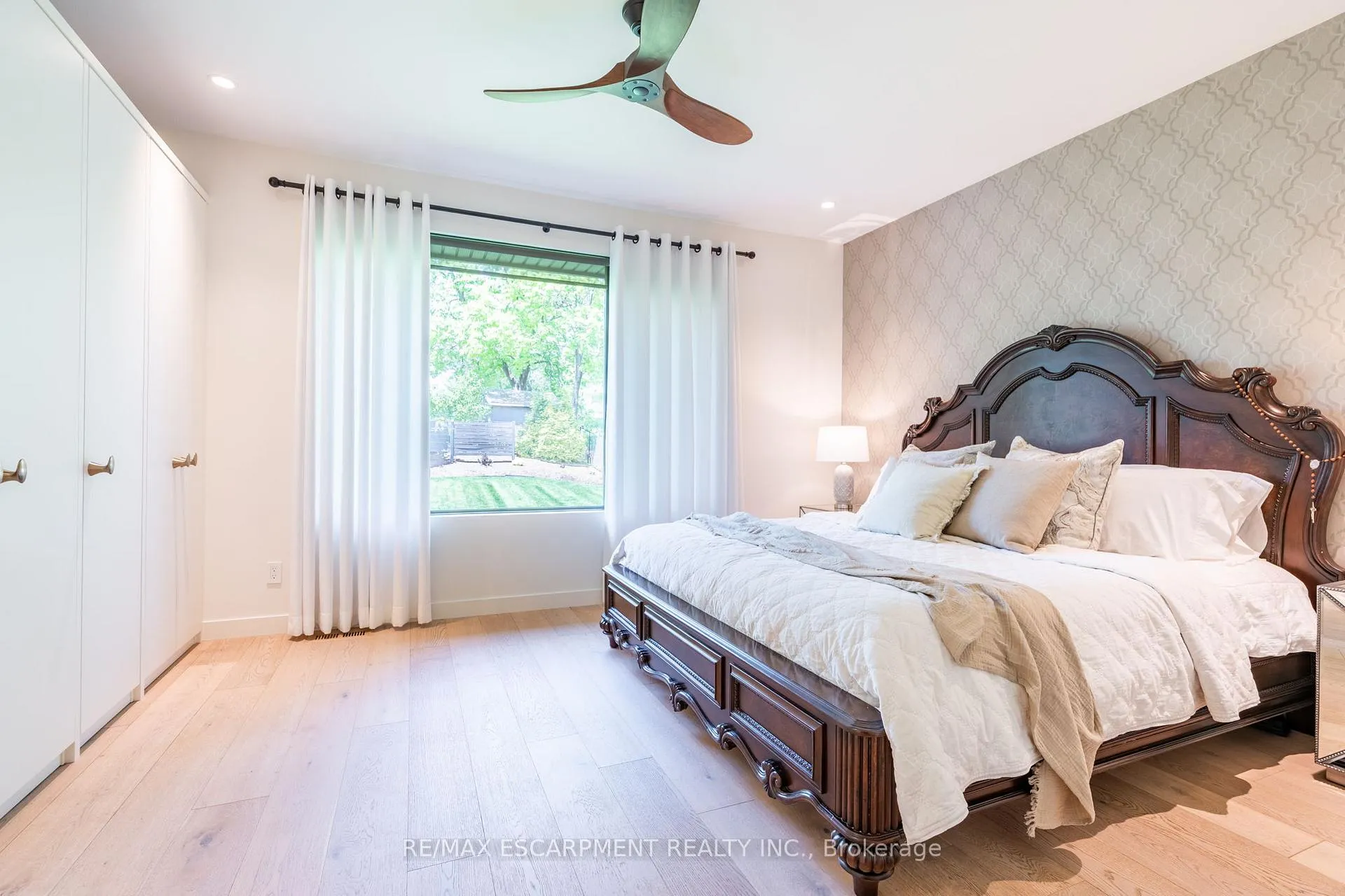 Photo 22 of 114 Overdale Avenue, Hamilton, Waterdown — HOMEH