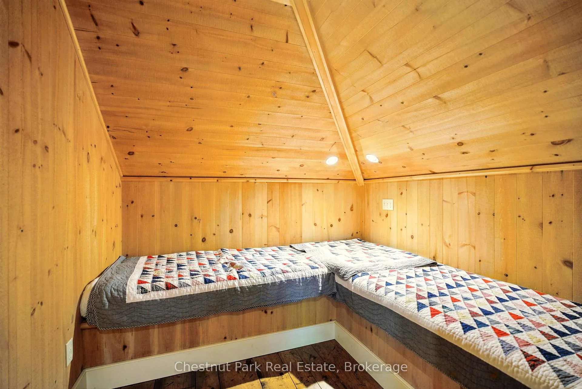 Photo 31 of 37 Farm Sandy Bay Drive, Seguin, Humphrey — HOMEH