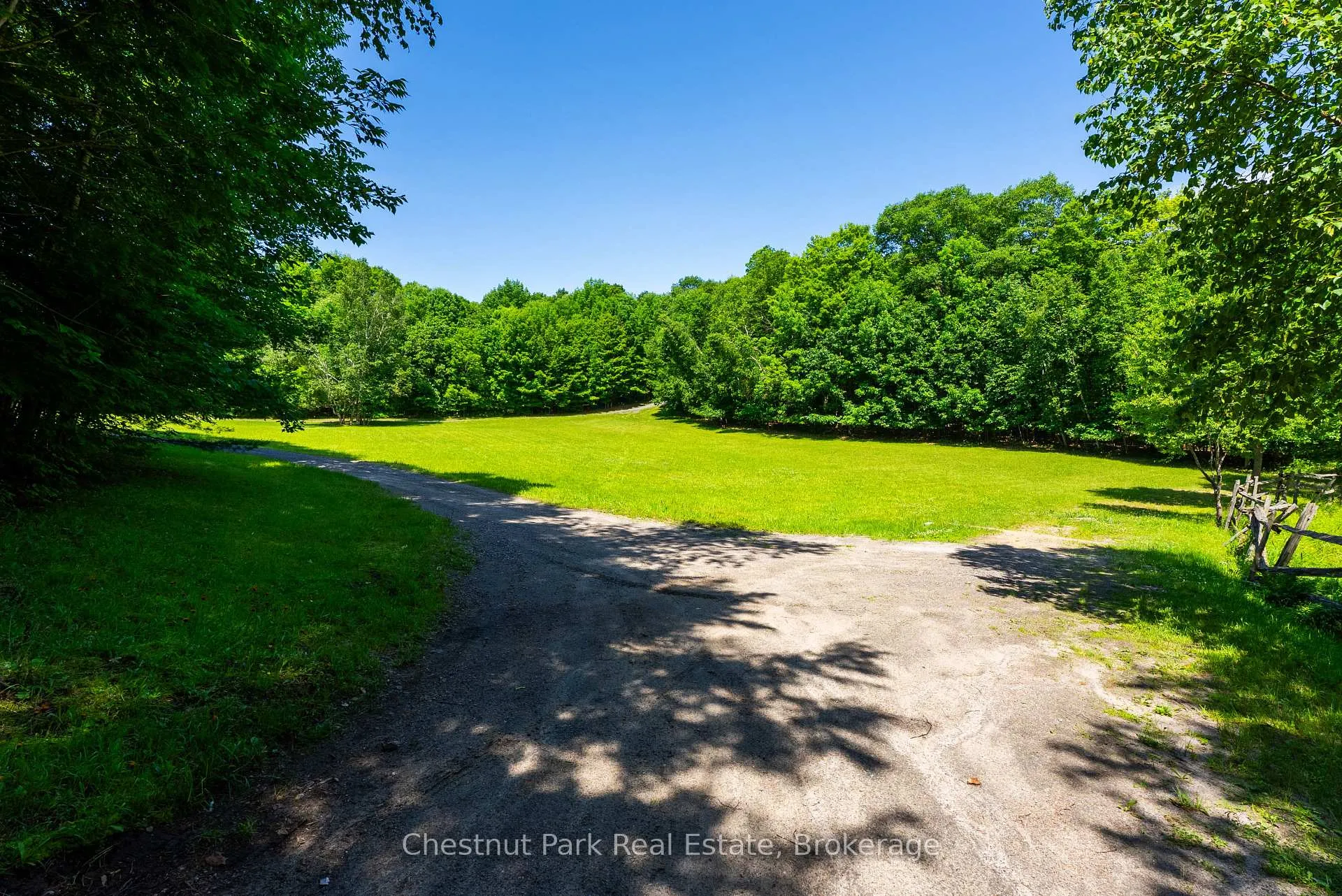 Photo 40 of 37 Farm Sandy Bay Drive, Seguin, Humphrey — HOMEH