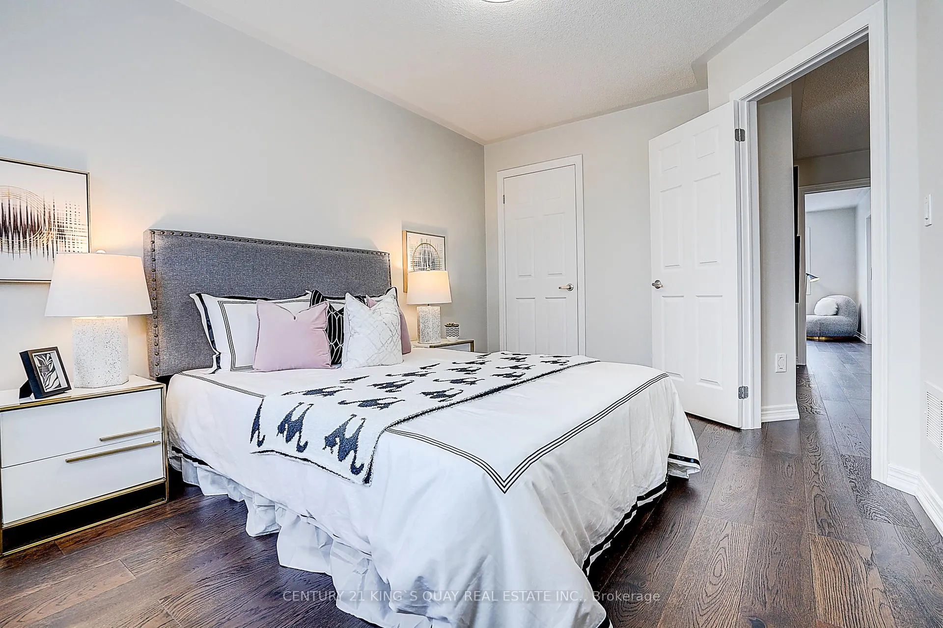 Photo 38 of 16 Pisanelli Avenue, Markham, Cathedraltown — HOMEH