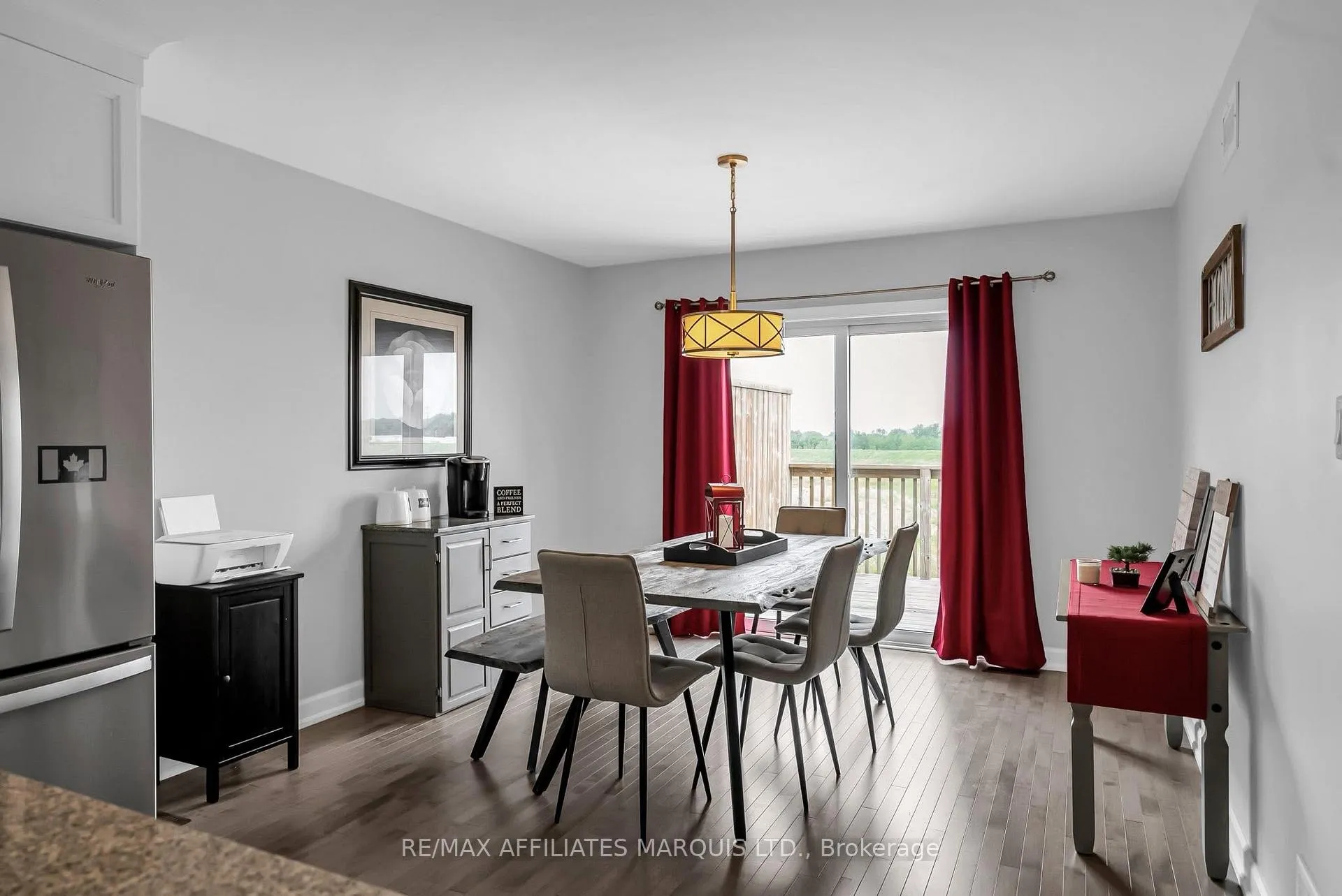 Photo 12 of 246 Bellwood Drive, Cornwall — HOMEH