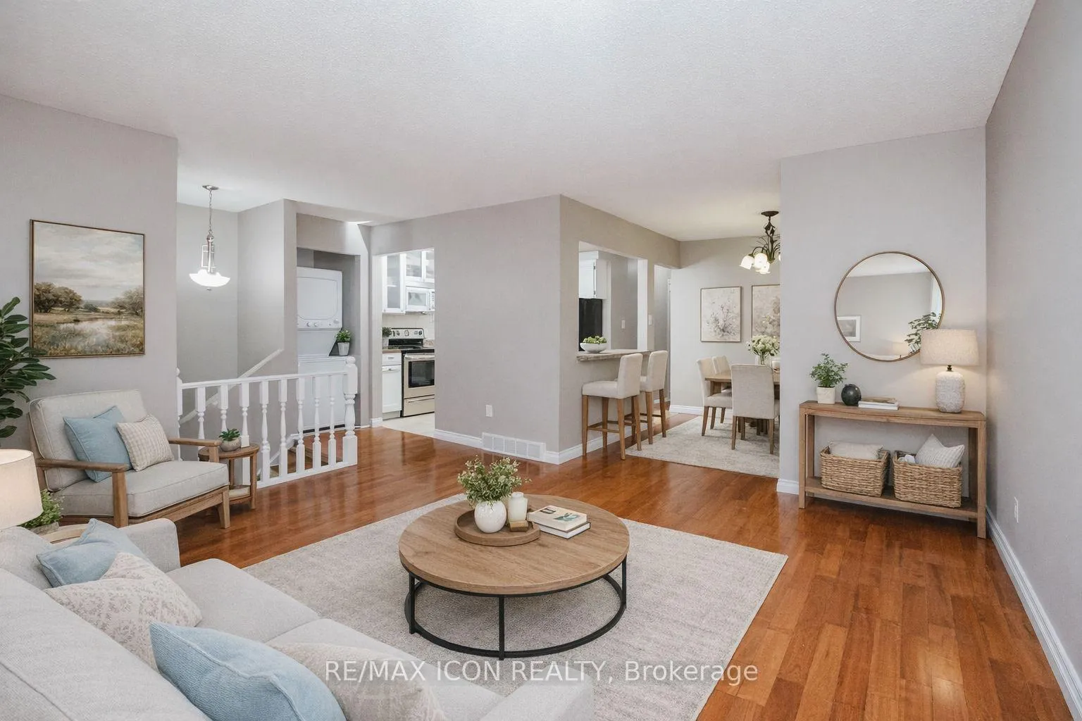 Photo 5 of 8332 Mundare Crescent, Niagara Falls, Chippawa — HOMEH