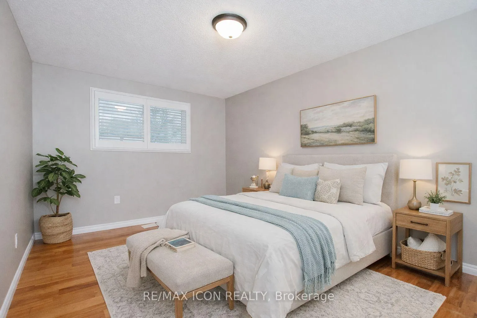 Photo 19 of 8332 Mundare Crescent, Niagara Falls, Chippawa — HOMEH