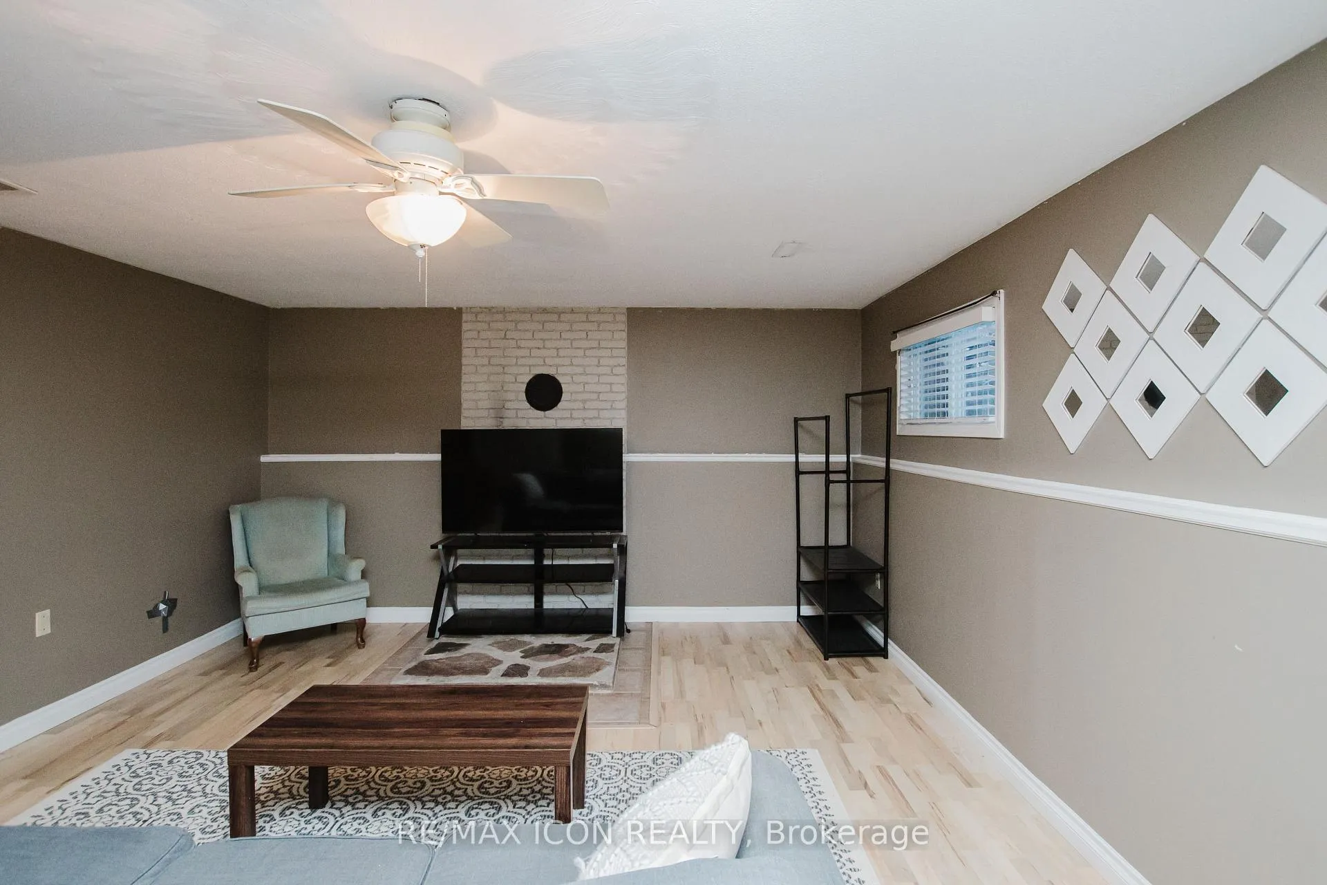 Photo 34 of 8332 Mundare Crescent, Niagara Falls, Chippawa — HOMEH