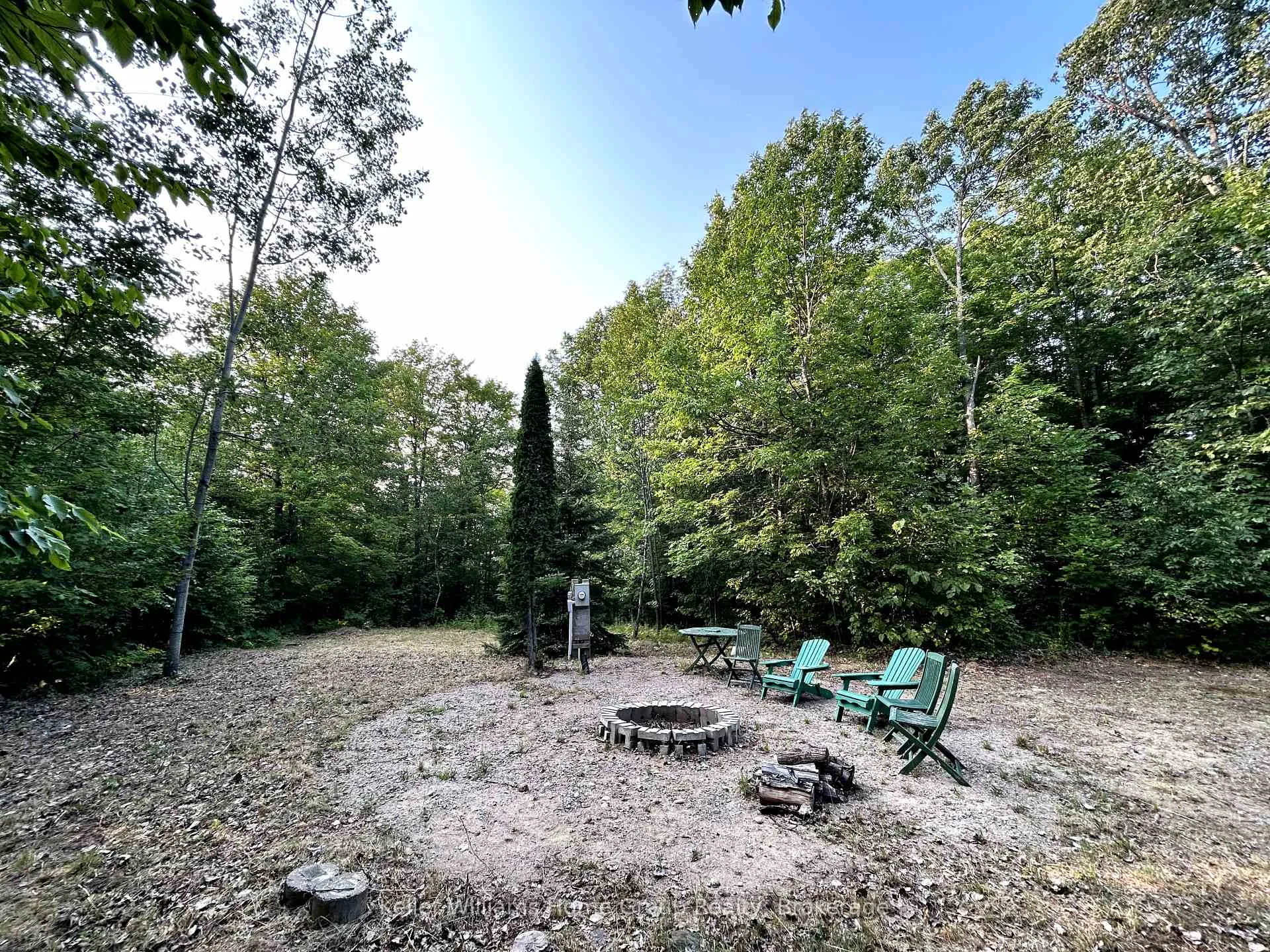 Photo 1 of 565 Moxam Road, Hastings Highlands, Monteagle Ward — HOMEH