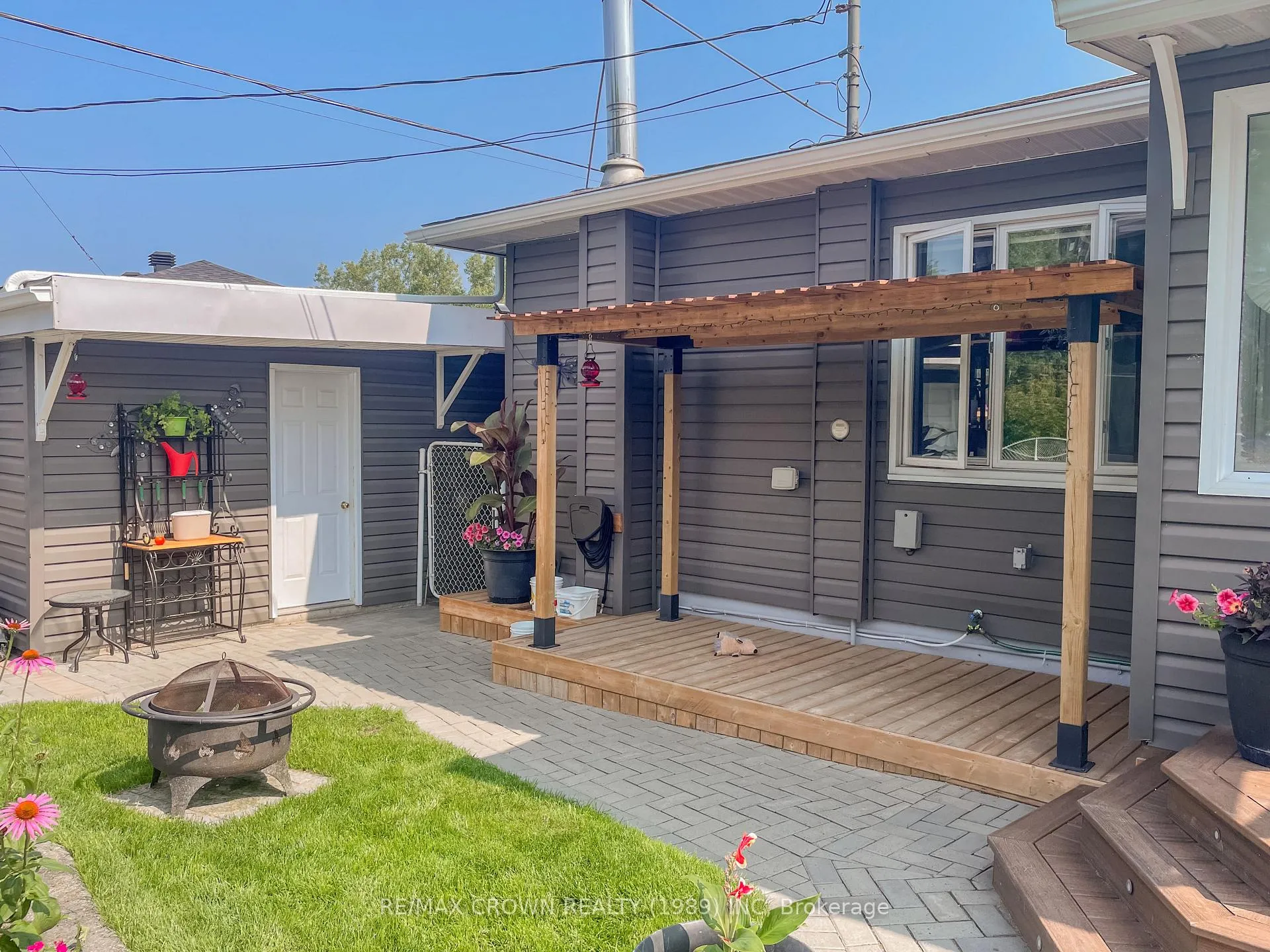 Photo 7 of 22 Pine Crescent, Kapuskasing — HOMEH