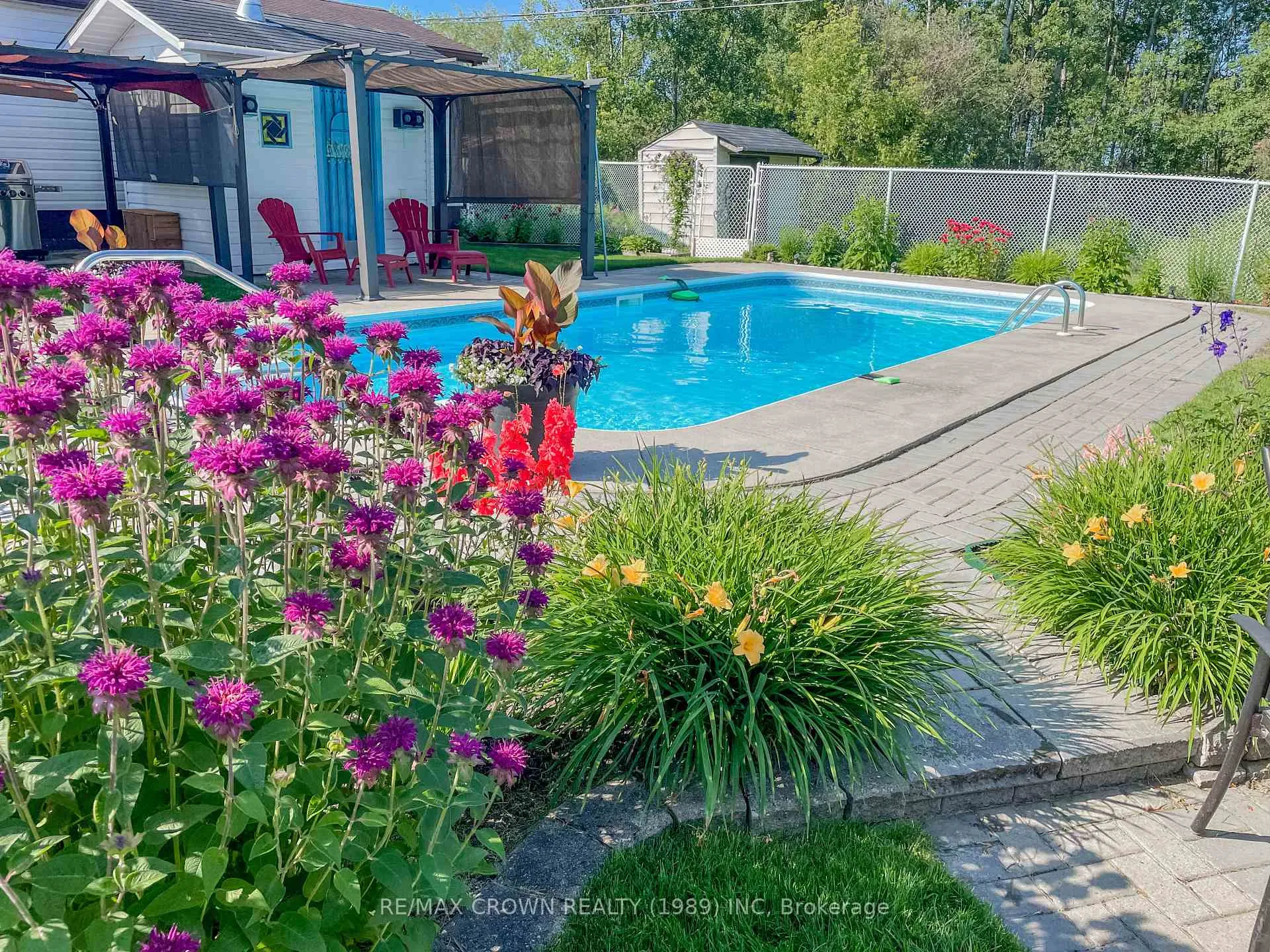 Photo 9 of 22 Pine Crescent, Kapuskasing — HOMEH