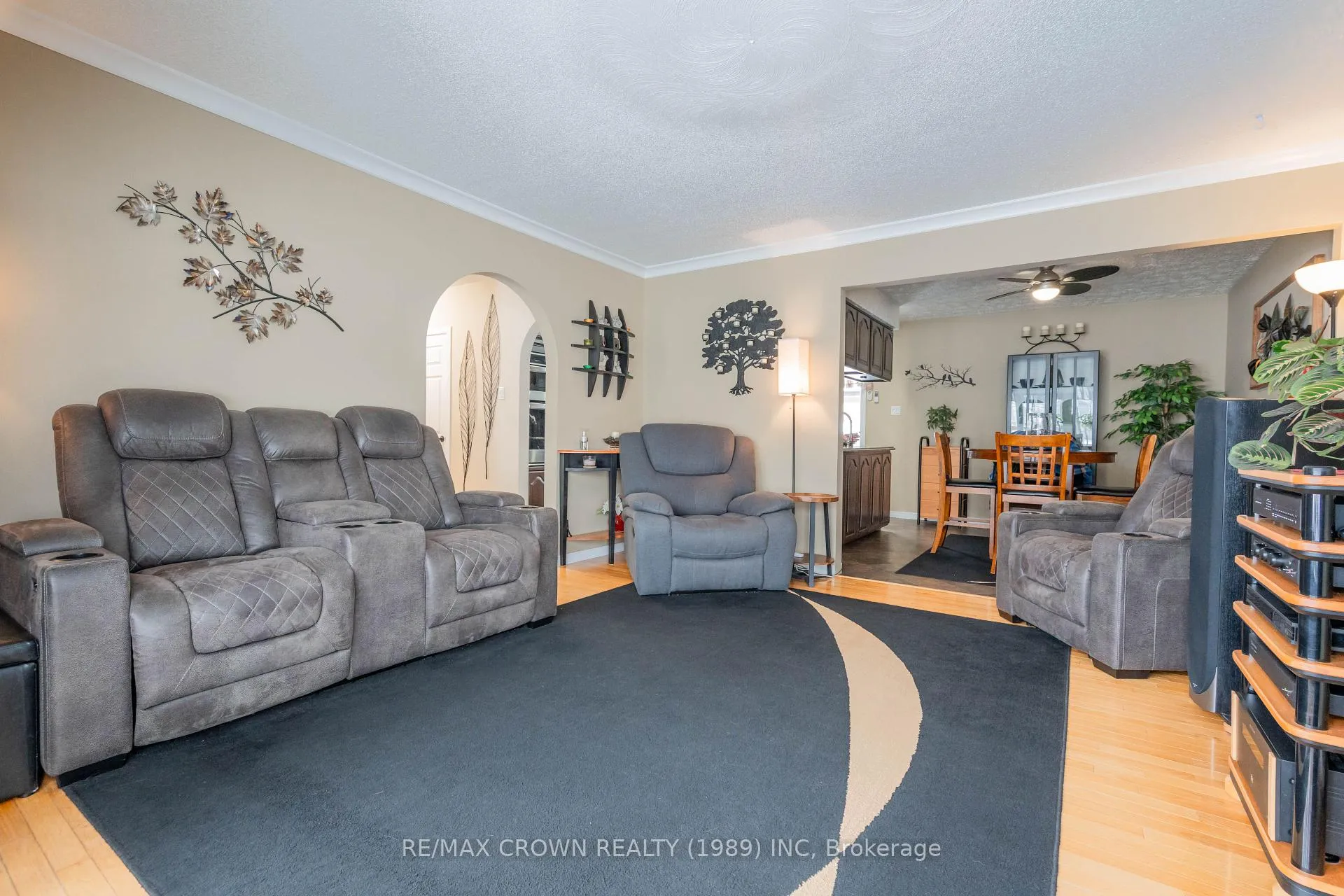 Photo 16 of 22 Pine Crescent, Kapuskasing — HOMEH