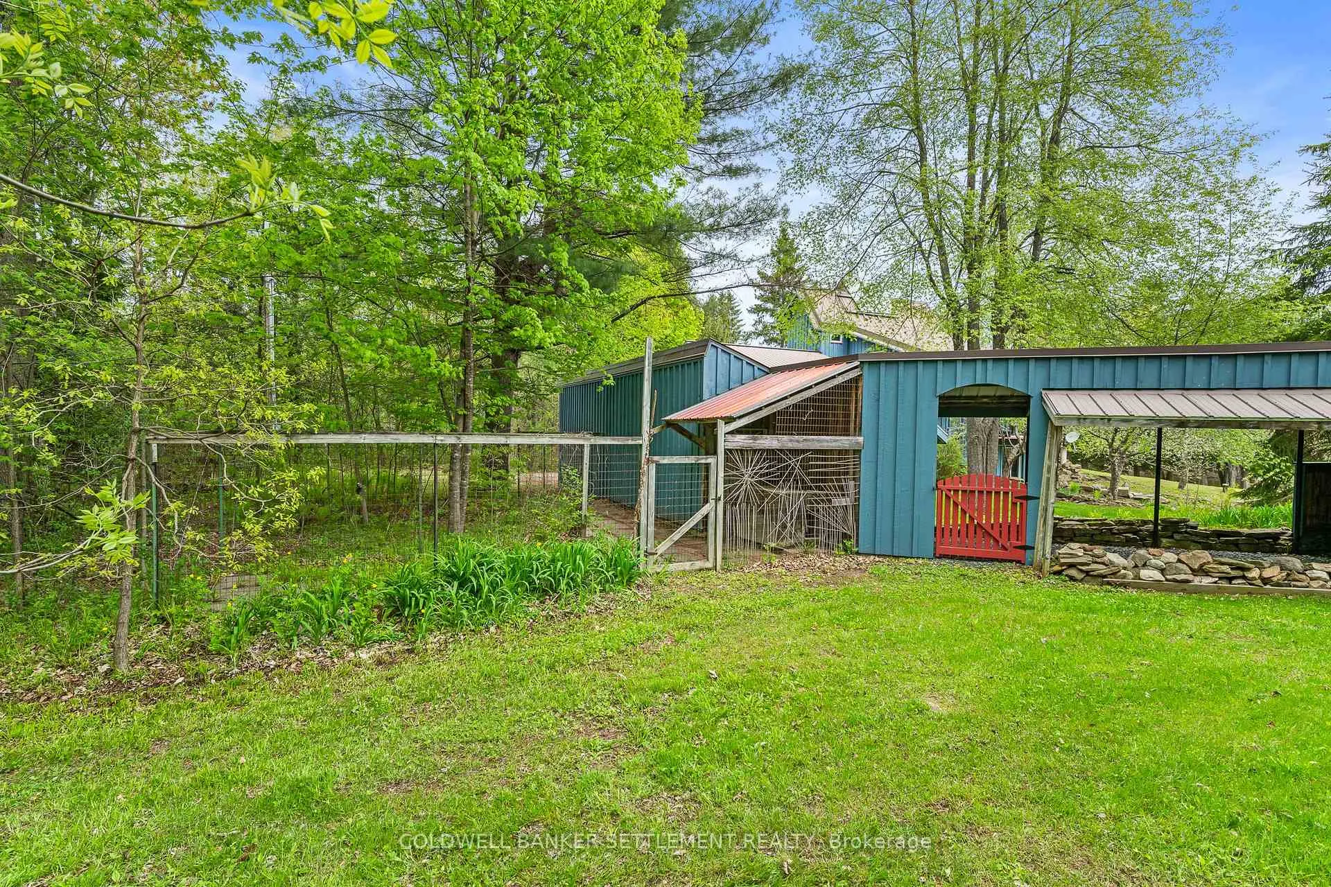 Photo 33 of 142 Leonard Side Road, Tay Valley, Bathurst/Burgess & Sherbrooke (Bathurst) Twp — HOMEH