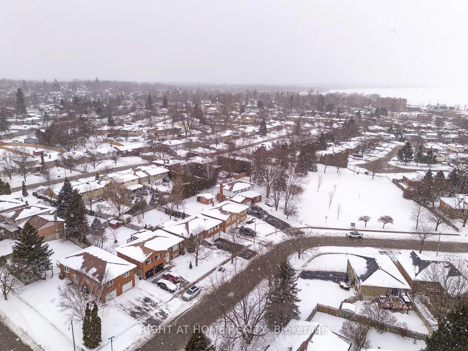 Photo 29 of 6 Ridgeview Drive, Scugog, Port Perry — HOMEH