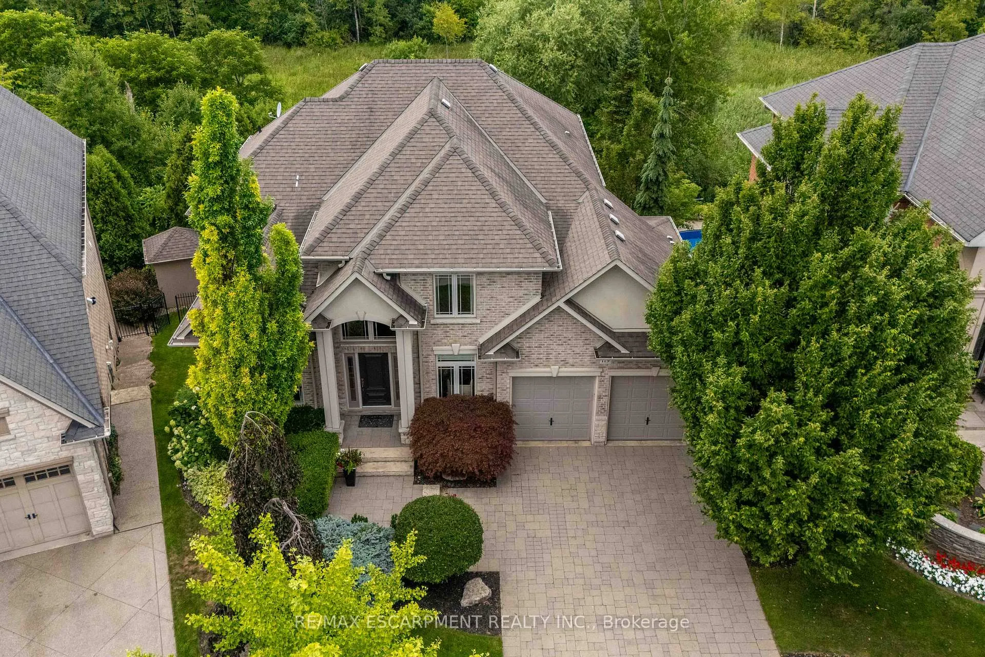 Photo 2 of 119 Tollgate Drive, Hamilton, Ancaster — HOMEH