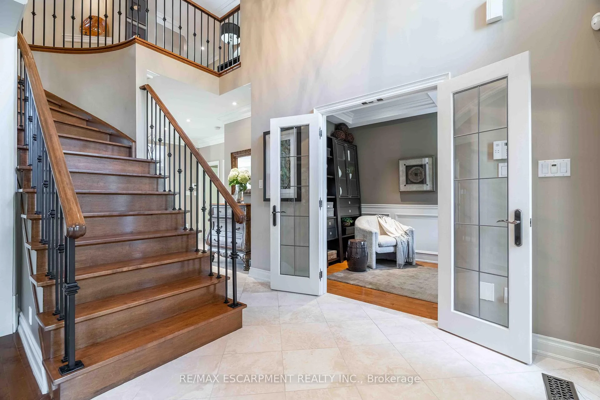 Photo 6 of 119 Tollgate Drive, Hamilton, Ancaster — HOMEH