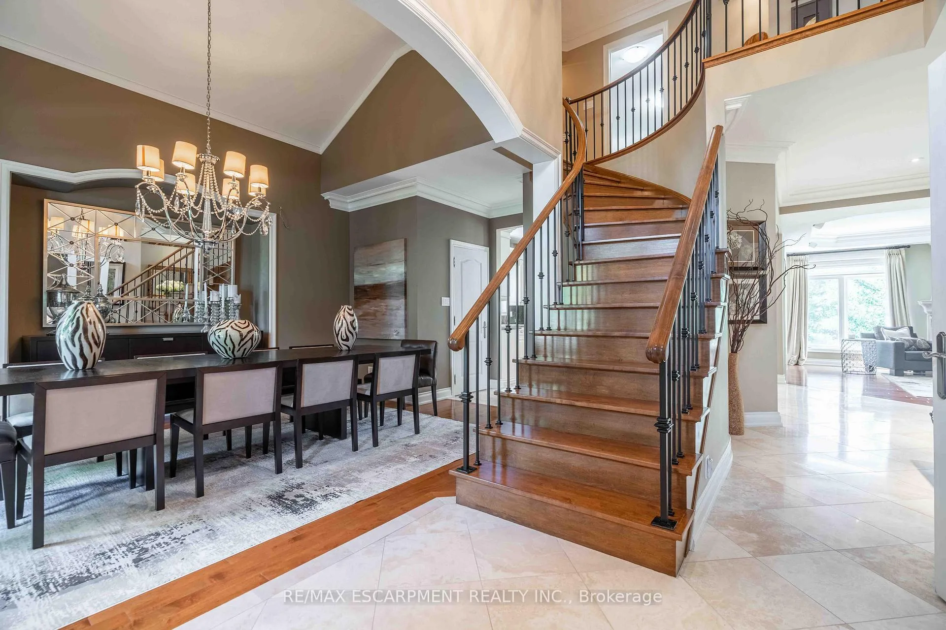 Photo 7 of 119 Tollgate Drive, Hamilton, Ancaster — HOMEH