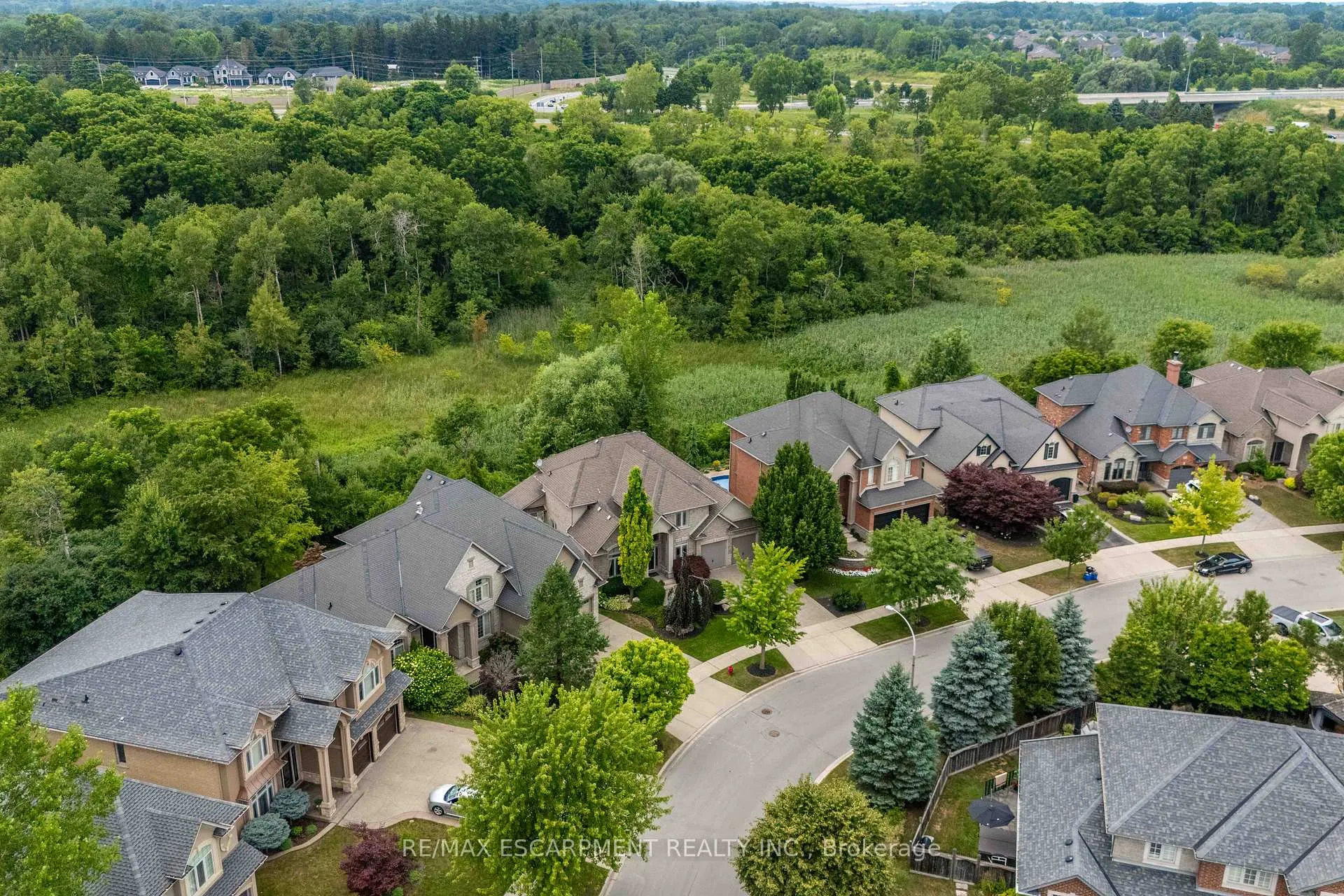 Photo 50 of 119 Tollgate Drive, Hamilton, Ancaster — HOMEH