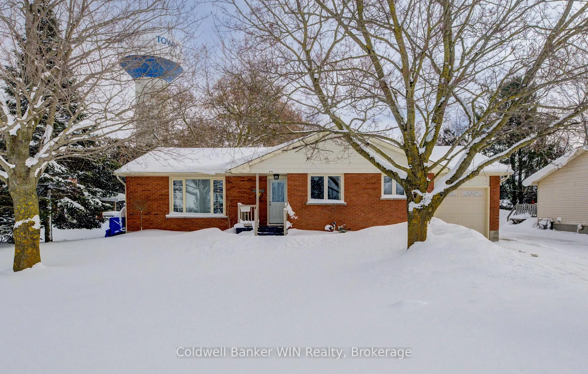 Photo 1 of 29 John Street W, Minto — HOMEH