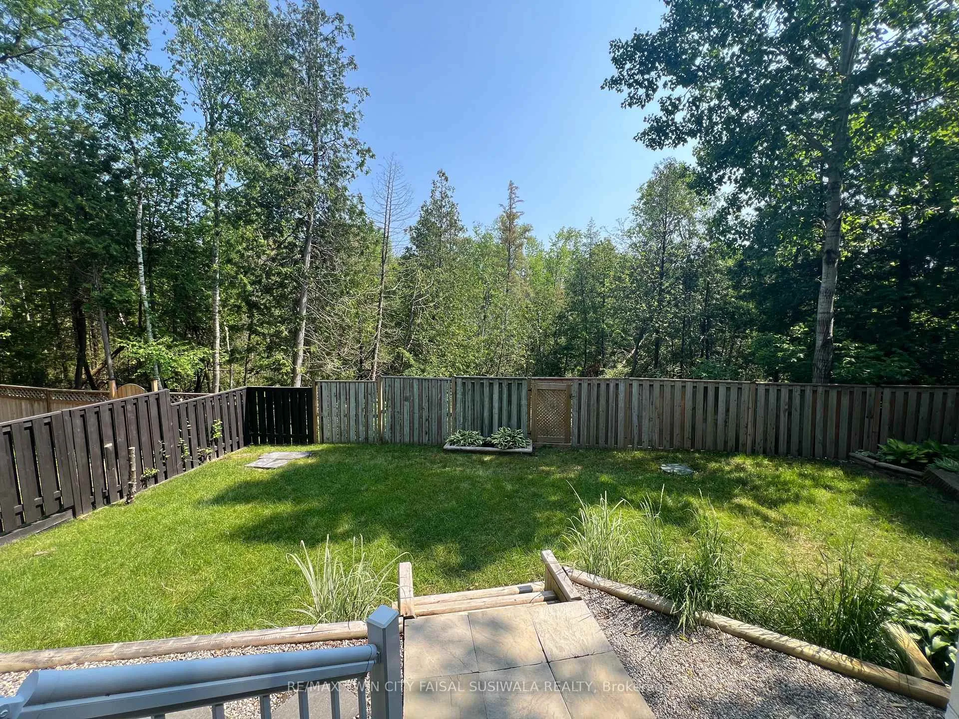 Photo 5 of Unit 36, 1085 10th Concession Road W, Hamilton, Rural Flamborough — HOMEH