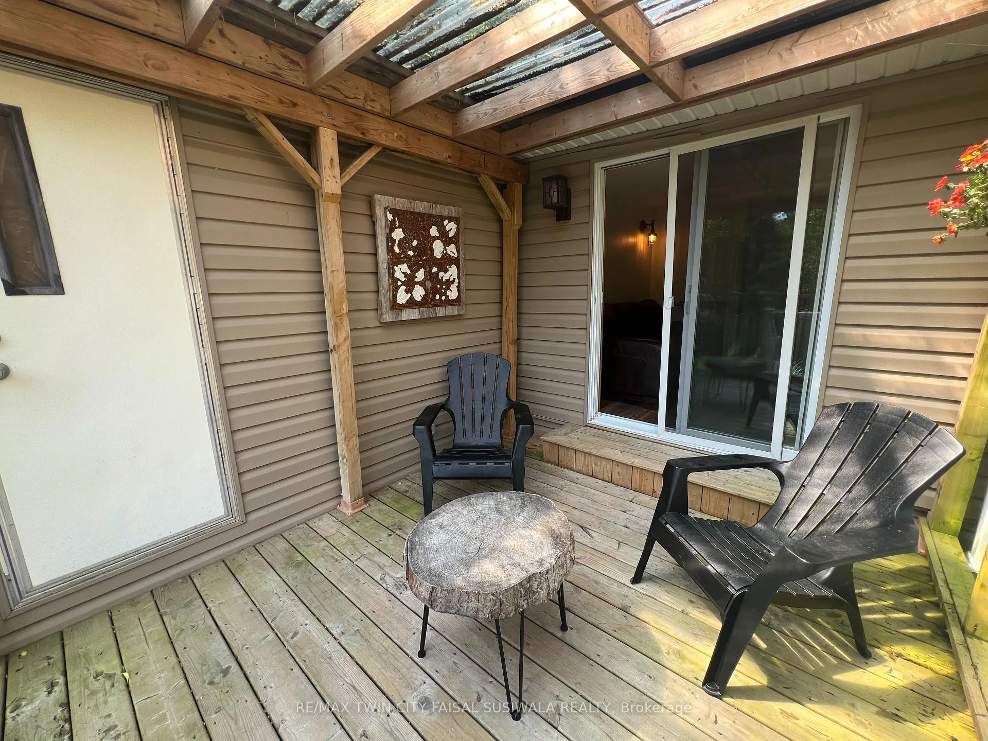 Photo 7 of Unit 36, 1085 10th Concession Road W, Hamilton, Rural Flamborough — HOMEH
