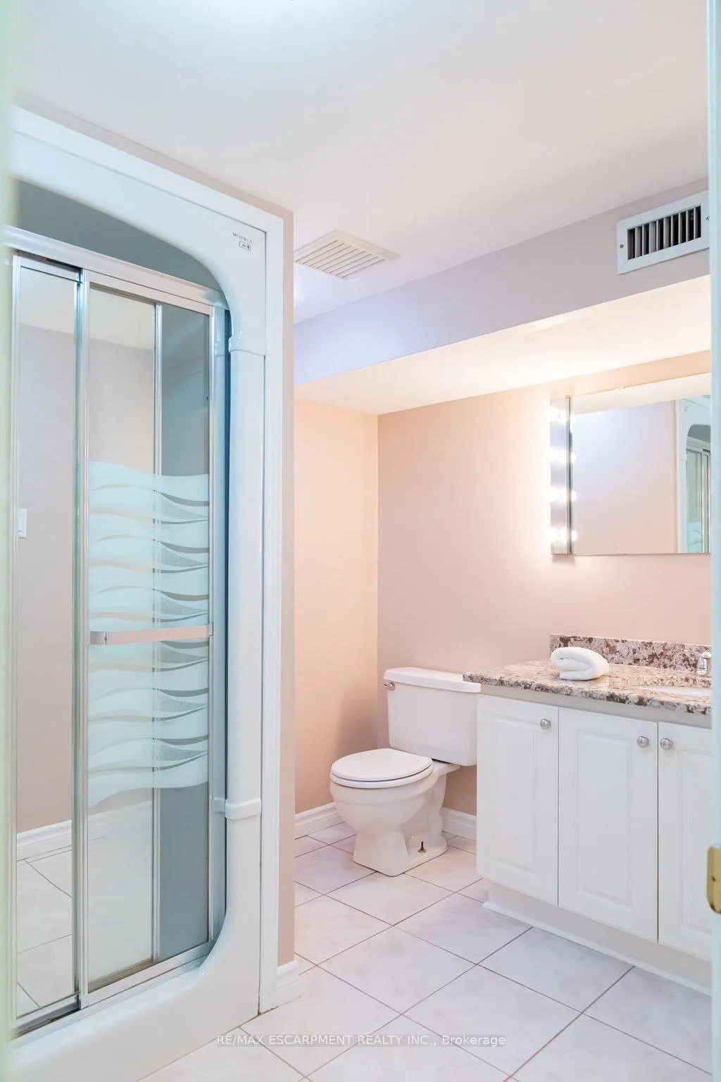 Photo 29 of 22 Beachgrove Crescent, Hamilton, Stoney Creek — HOMEH