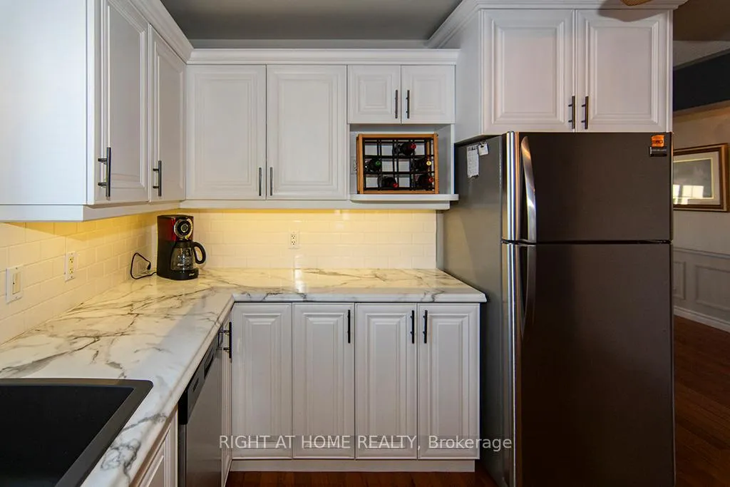 Photo 21 of 156 Gracehill Crescent, Hamilton, Rural Flamborough — HOMEH