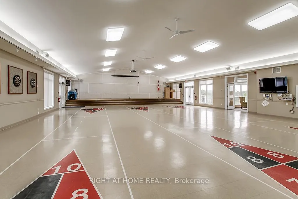 Photo 32 of 156 Gracehill Crescent, Hamilton, Rural Flamborough — HOMEH