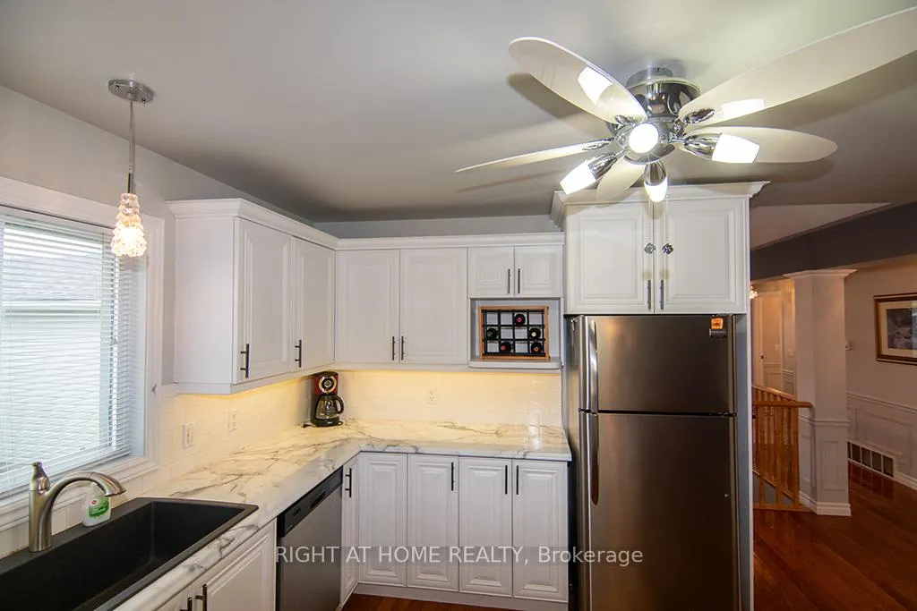 Photo 20 of 156 Gracehill Crescent, Hamilton, Rural Flamborough — HOMEH