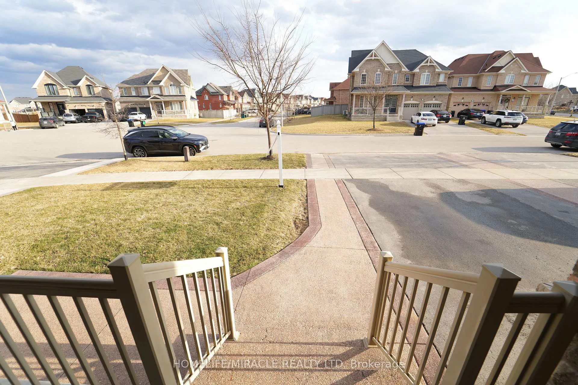 Photo 5 of 47 McKay Avenue, New Tecumseth, Tottenham — HOMEH