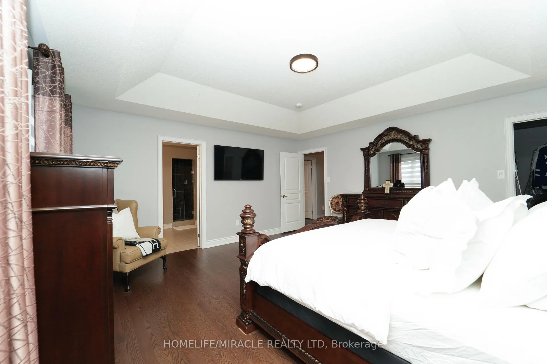 Photo 36 of 47 McKay Avenue, New Tecumseth, Tottenham — HOMEH