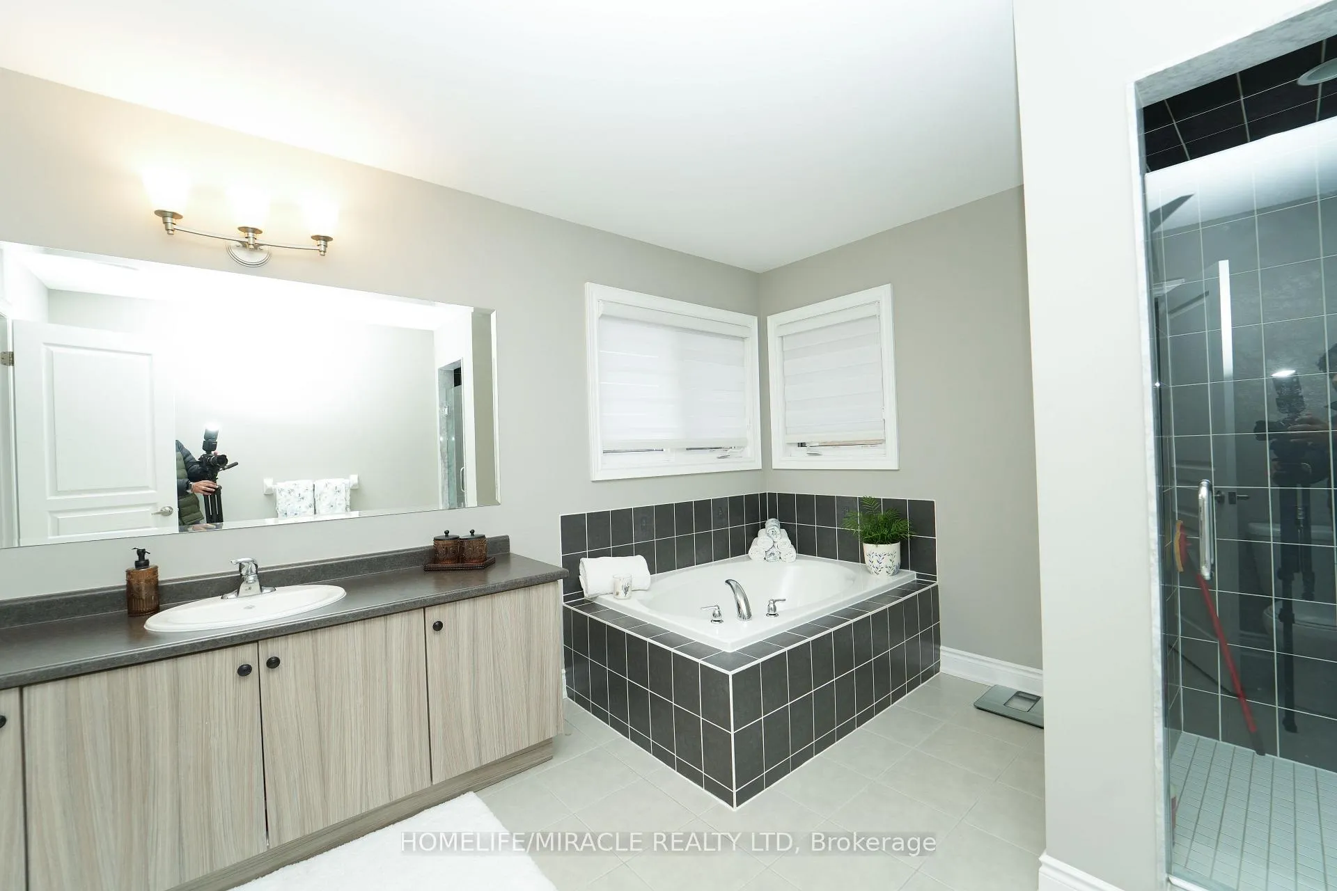 Photo 38 of 47 McKay Avenue, New Tecumseth, Tottenham — HOMEH